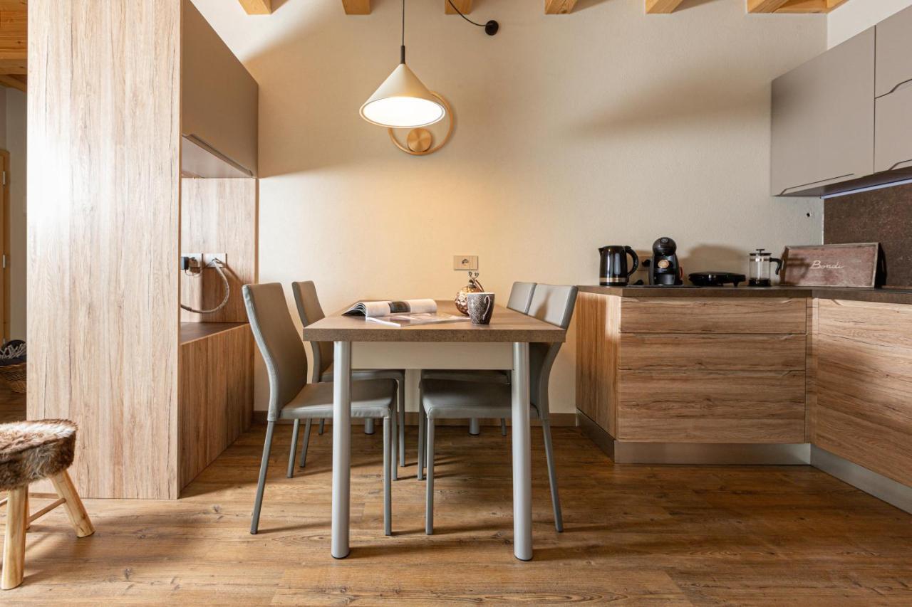 Ferienwohnung Bondi Chalet St Antoni Livigno Exterior foto